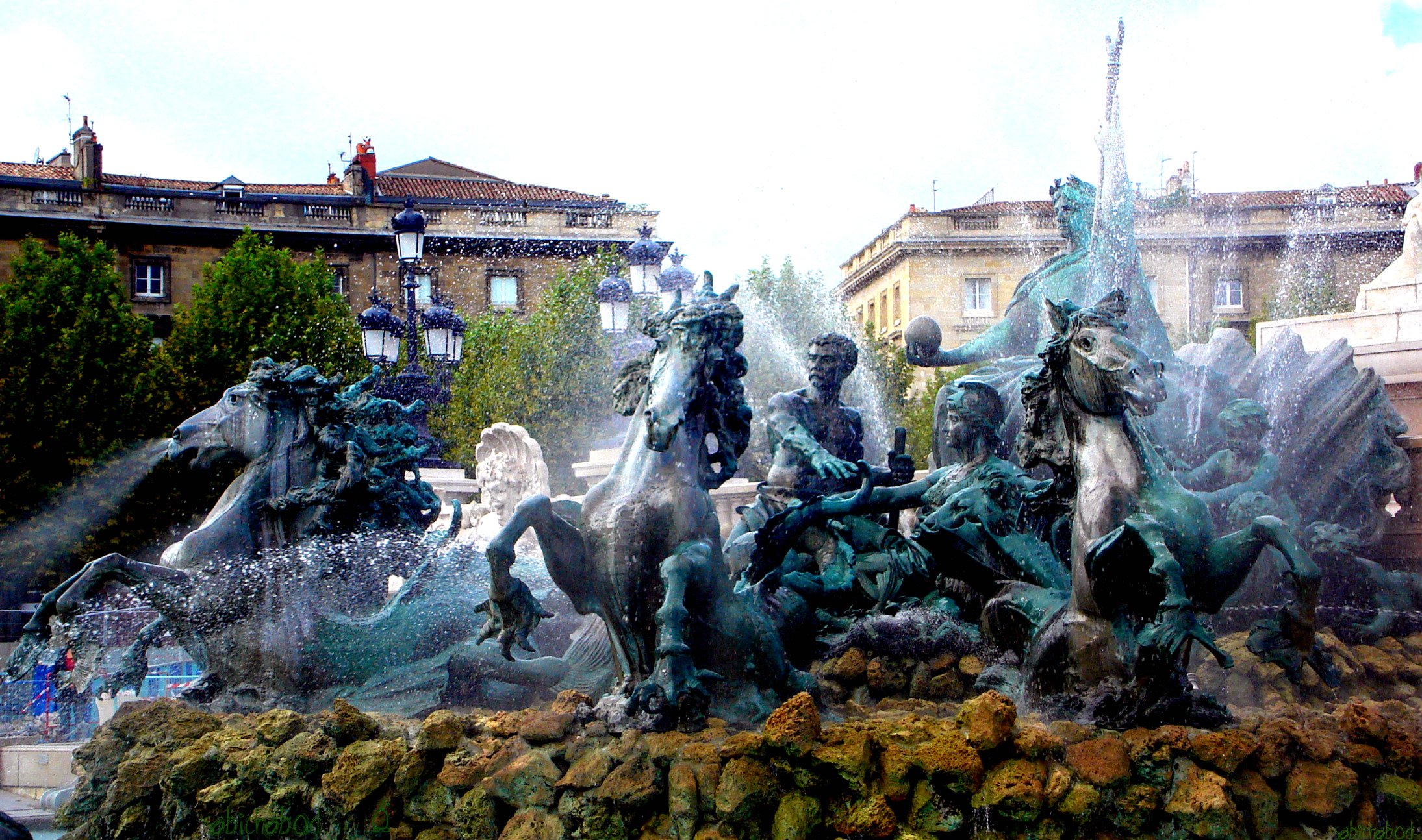 Wallpapers Constructions and architecture Fountains - Water Jets Debout Girondins