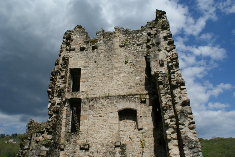 Fonds d'cran Constructions et architecture Ruines - Vestiges Les tours de Merle (suite)