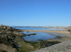 Fonds d'cran Voyages : Europe Fort National  St Malo sous un ciel couleur Provence