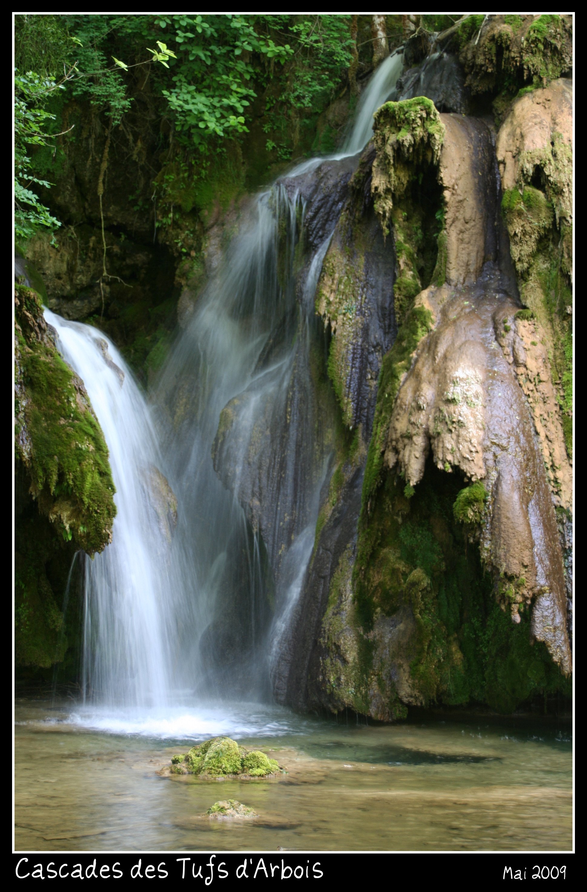 Wallpapers Nature Waterfalls Cascade des tufs