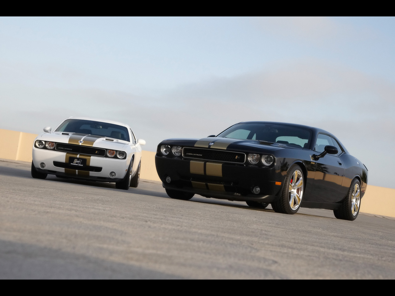 Fonds d'cran Voitures Dodge Dodge-Challenger