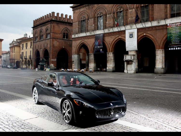 Wallpapers Cars Maserati Maserati-Gran-Turismo-S.2