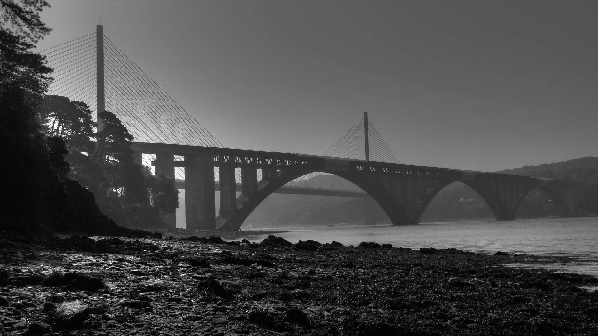 Wallpapers Constructions and architecture Bridges - Aqueduct Pont de Plougastel - prs de Brest N&B