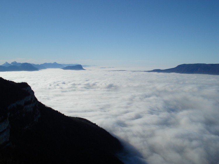 Fonds d'cran Nature Montagnes Mer de nuages