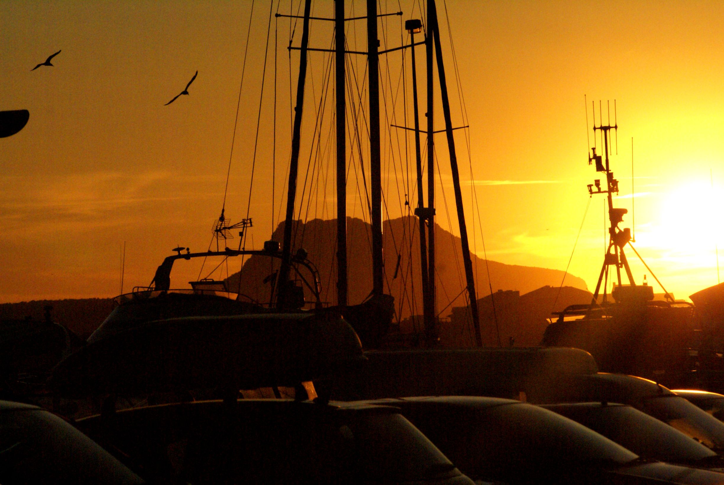 Fonds d'cran Bateaux Voiliers Port