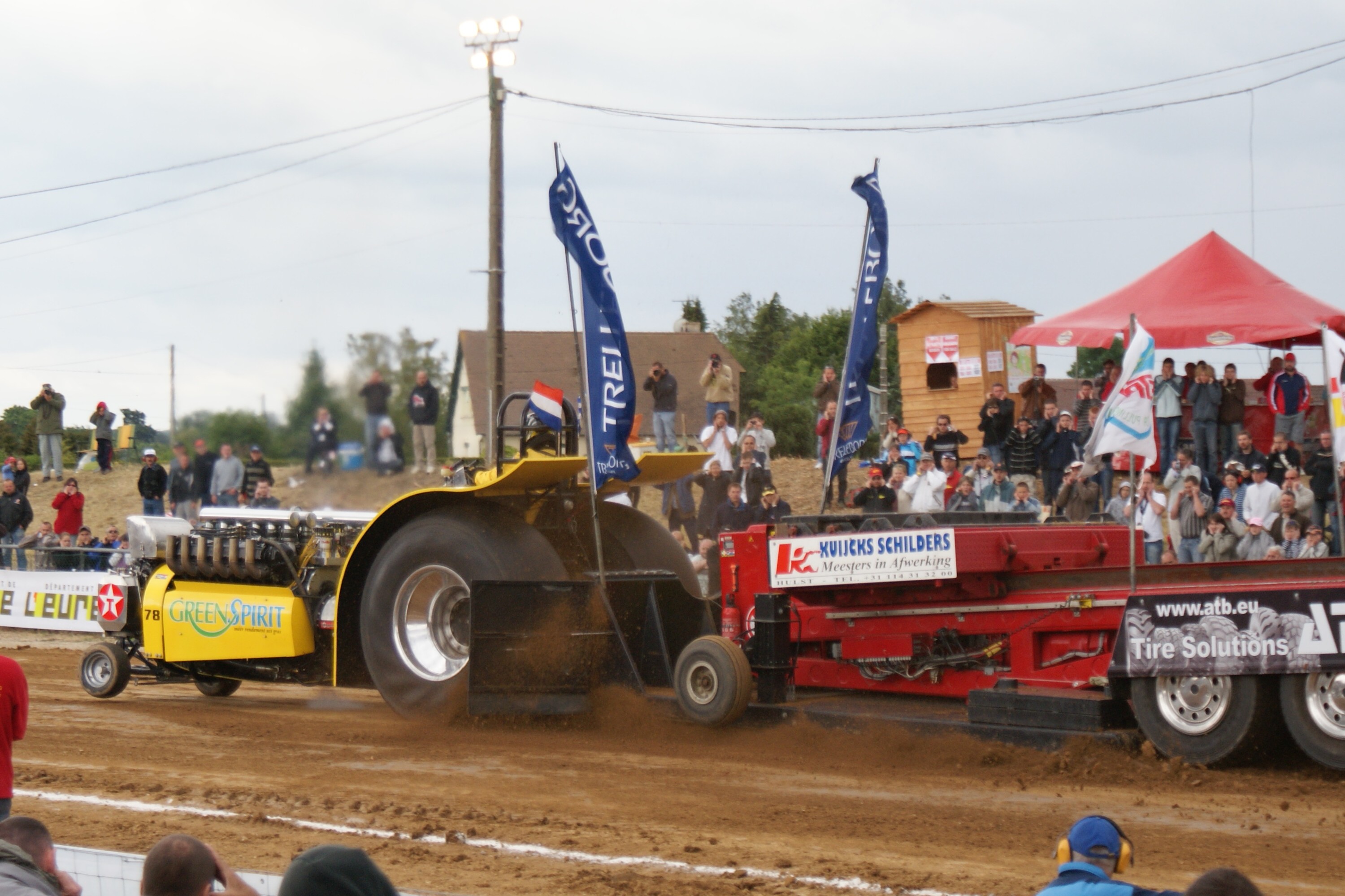 Wallpapers Sports - Leisures Tracteur Pulling 