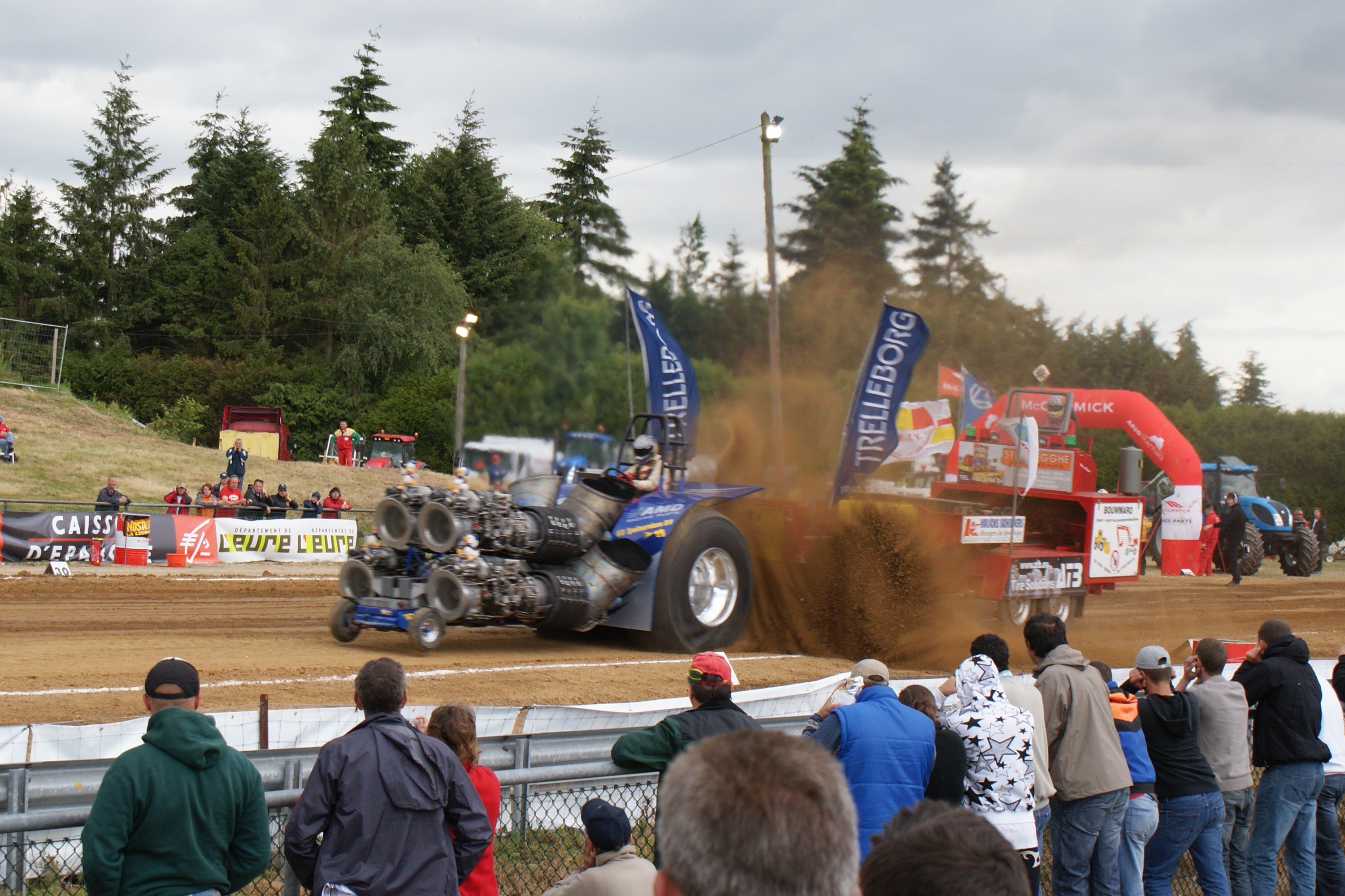 Wallpapers Sports - Leisures Tracteur Pulling 