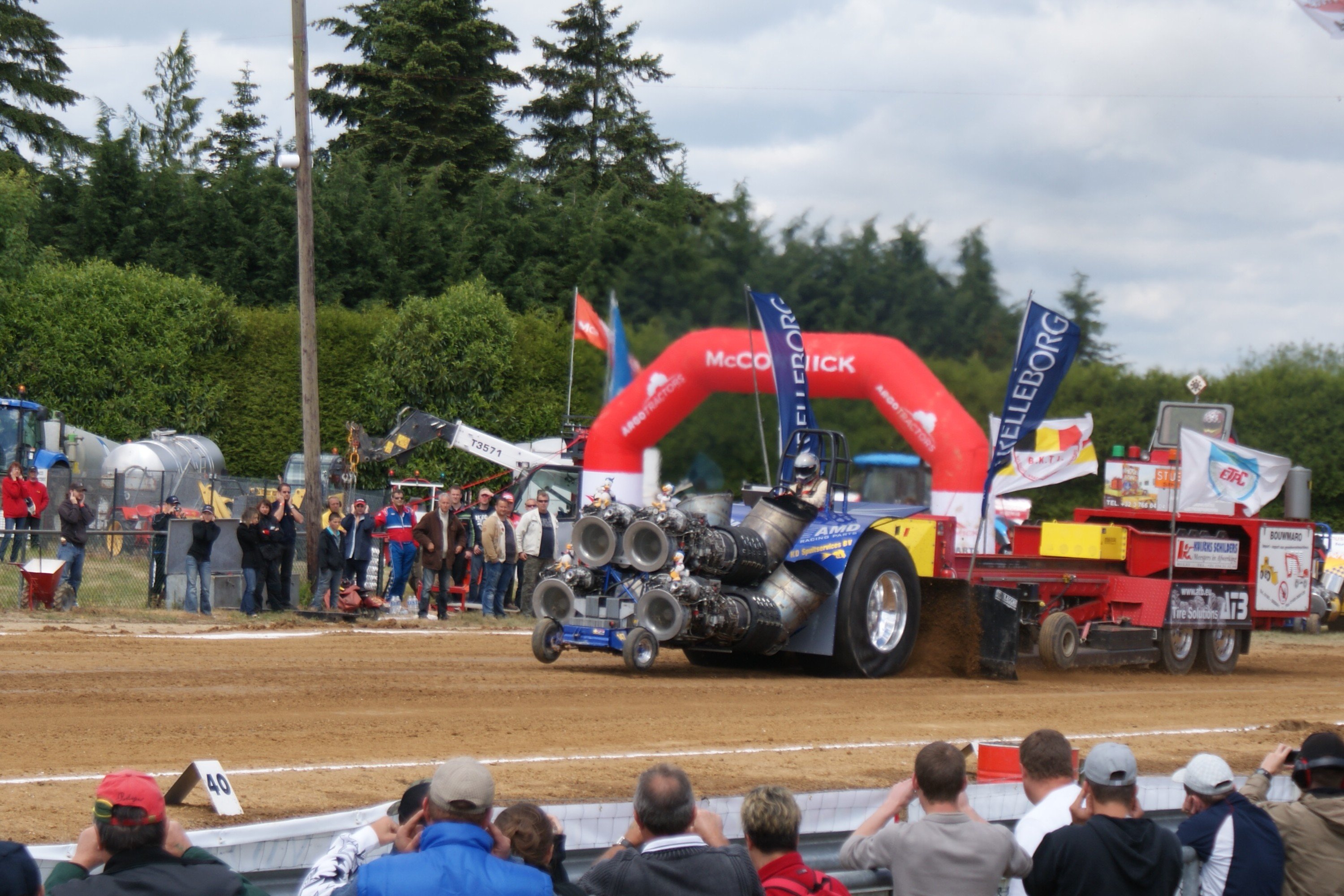 Wallpapers Sports - Leisures Tracteur Pulling 