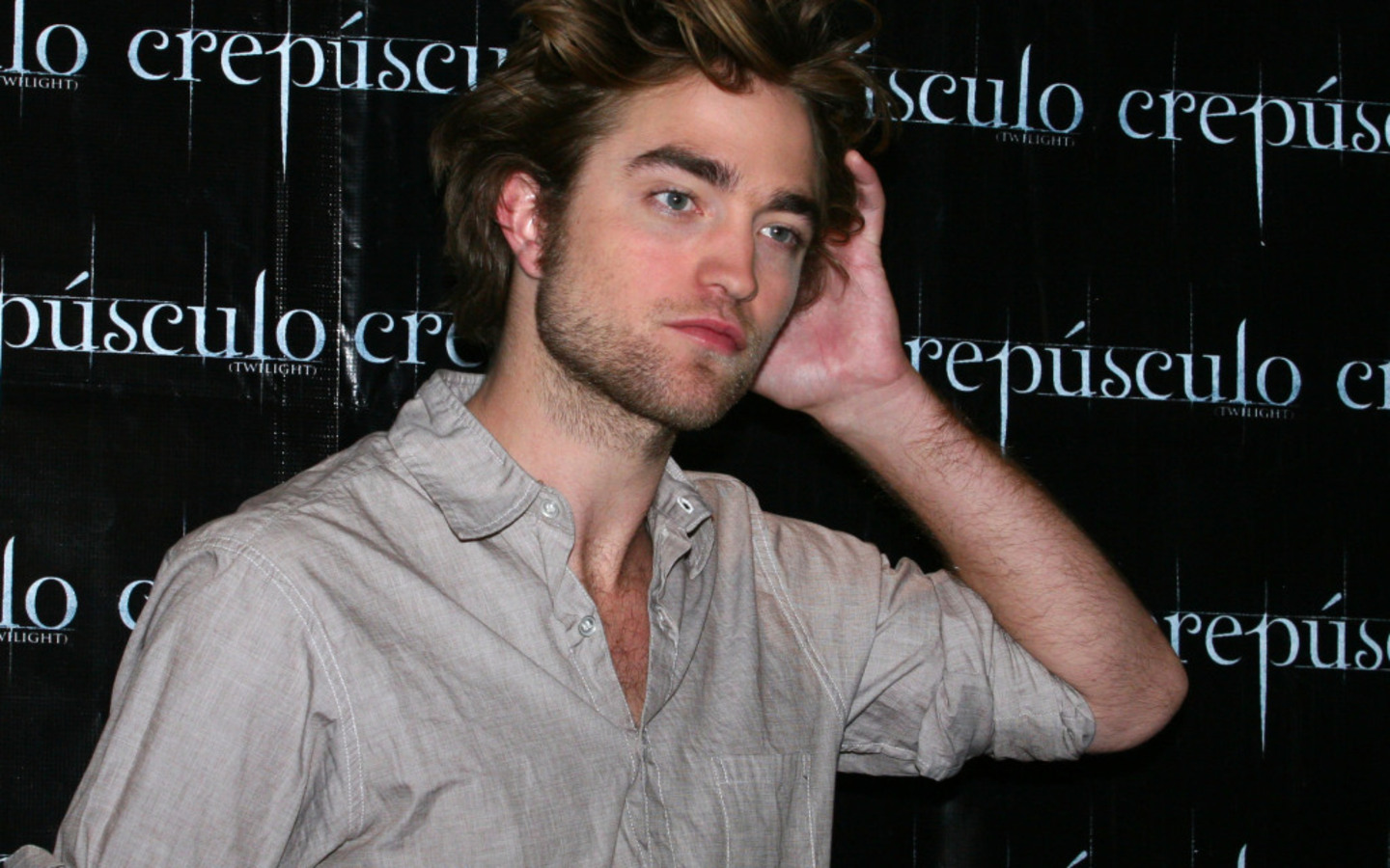 Wallpapers Celebrities Men Robert Pattinson 