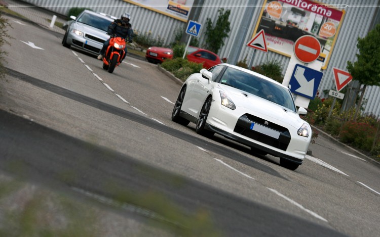 Fonds d'cran Voitures Nissan Nissan GTR