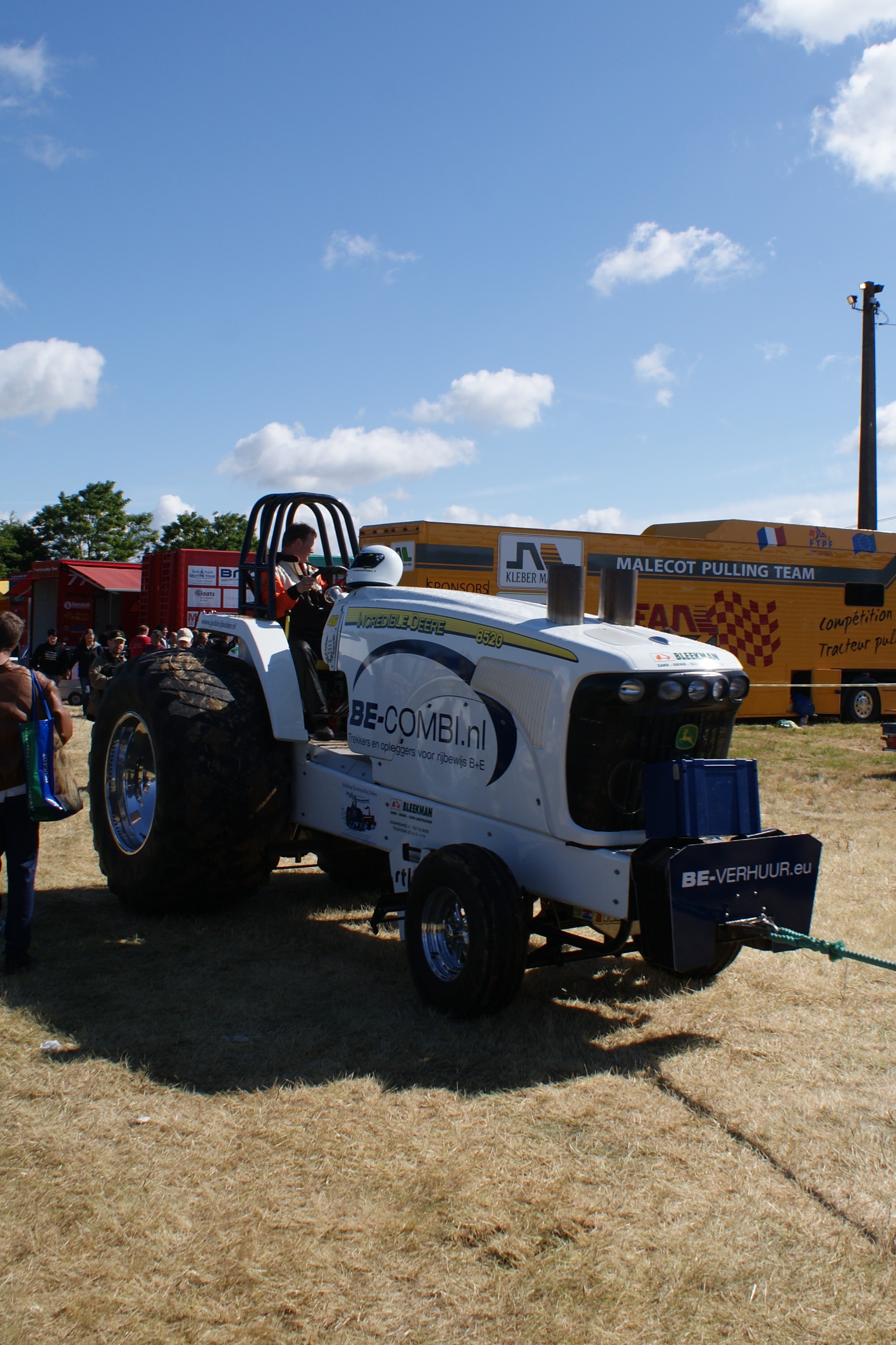 Wallpapers Sports - Leisures Tracteur Pulling 