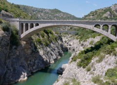 Fonds d'cran Constructions et architecture Le Pont du Diable