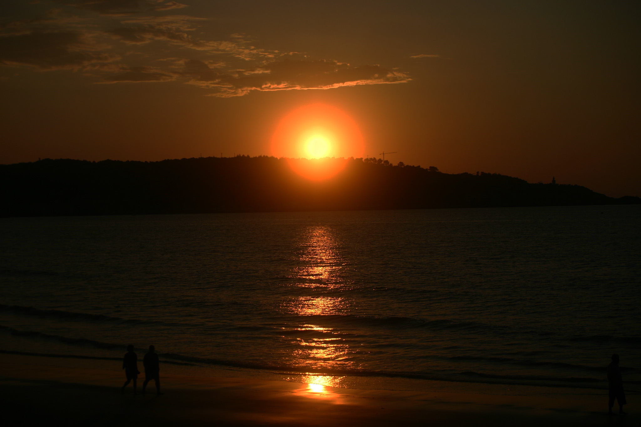 Fonds d'cran Nature Couchers et levers de Soleil Coucher chaleureux