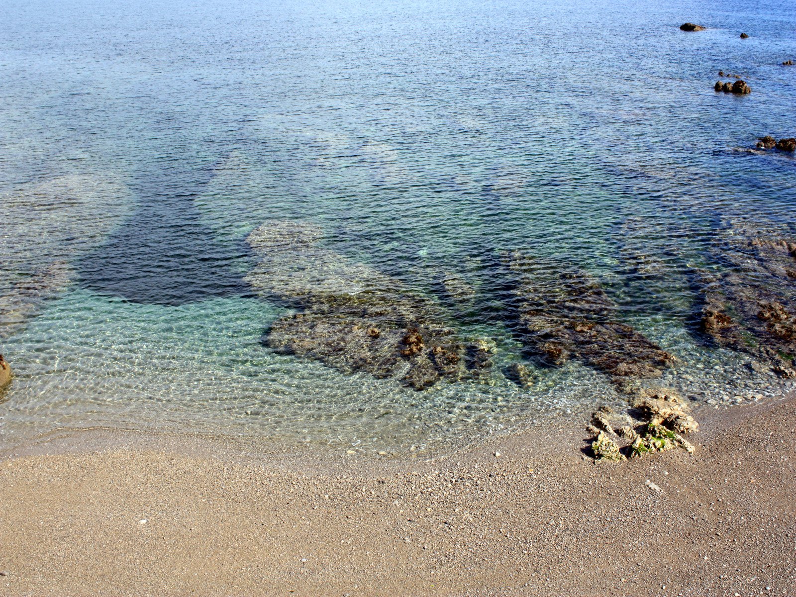 Fonds d'cran Nature Mers - Ocans - Plages Eaux cristallines.