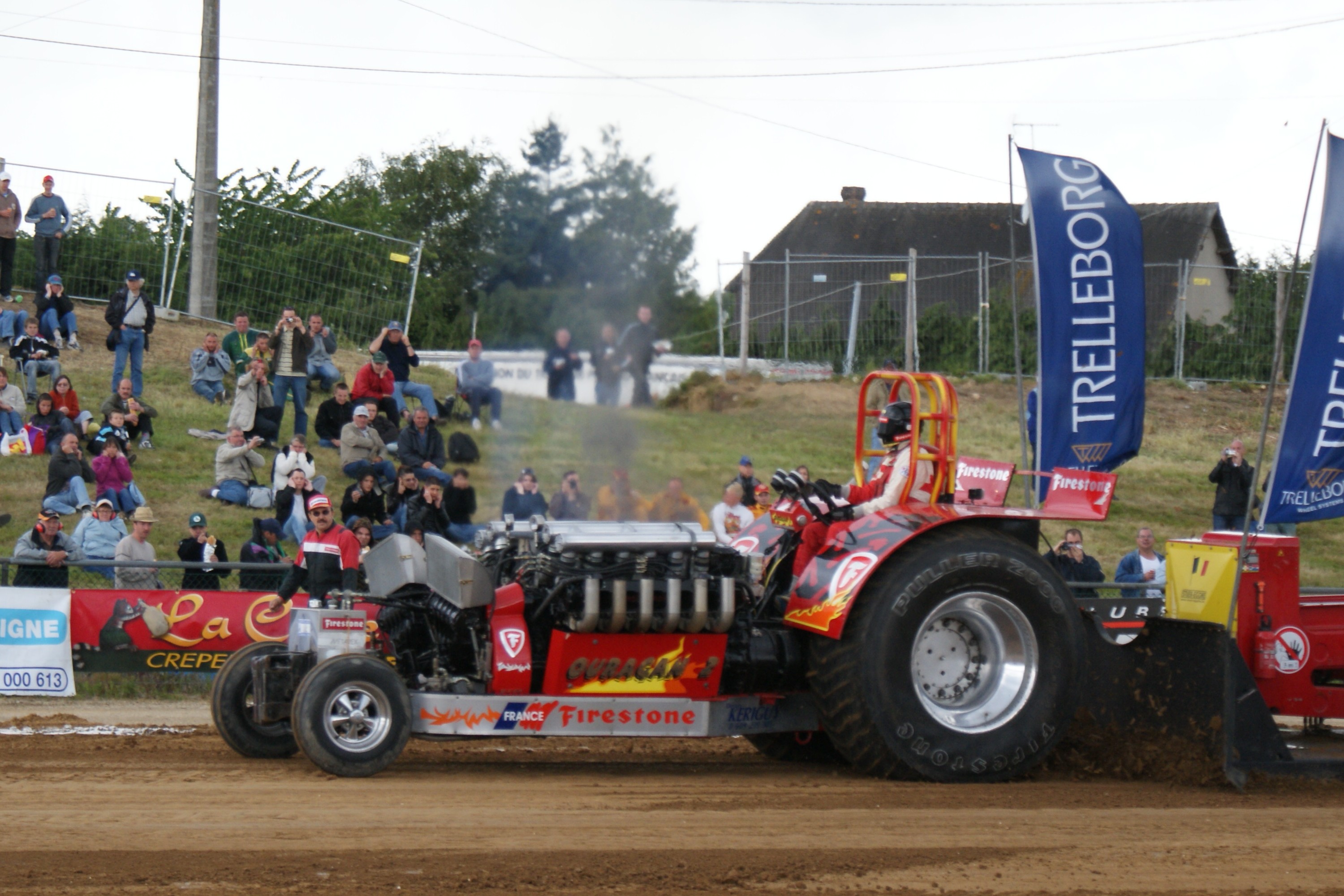 Fonds d'cran Sports - Loisirs Tracteur Pulling 