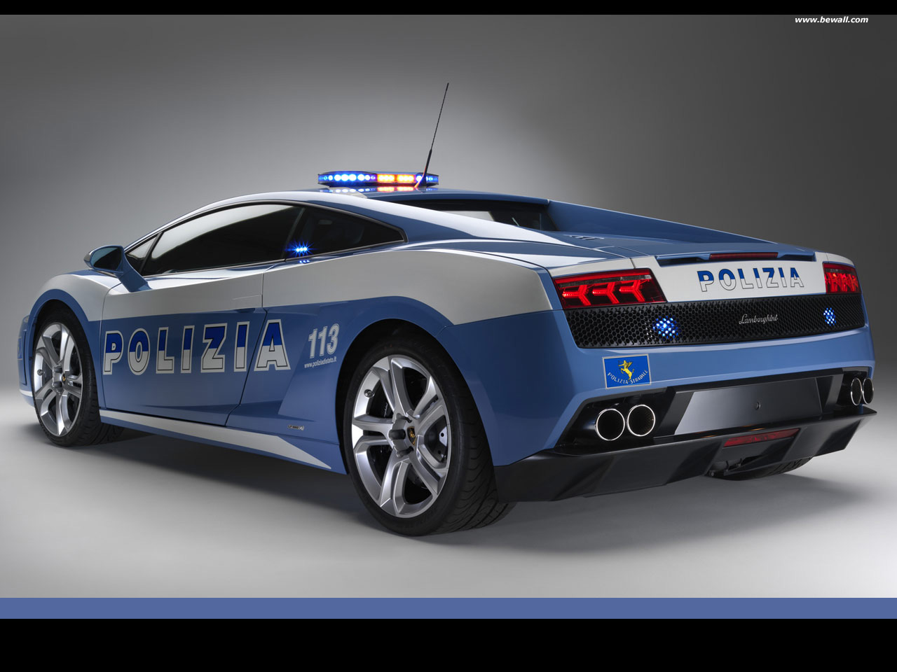 Fonds d'cran Voitures Voitures de police lamborghini POLIZIA 2009