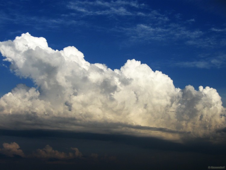 Fonds d'cran Nature Ciel - Nuages Paquebot Celeste