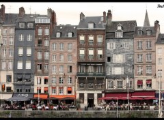 Fonds d'cran Voyages : Europe Architecture sur le port de Honfleur