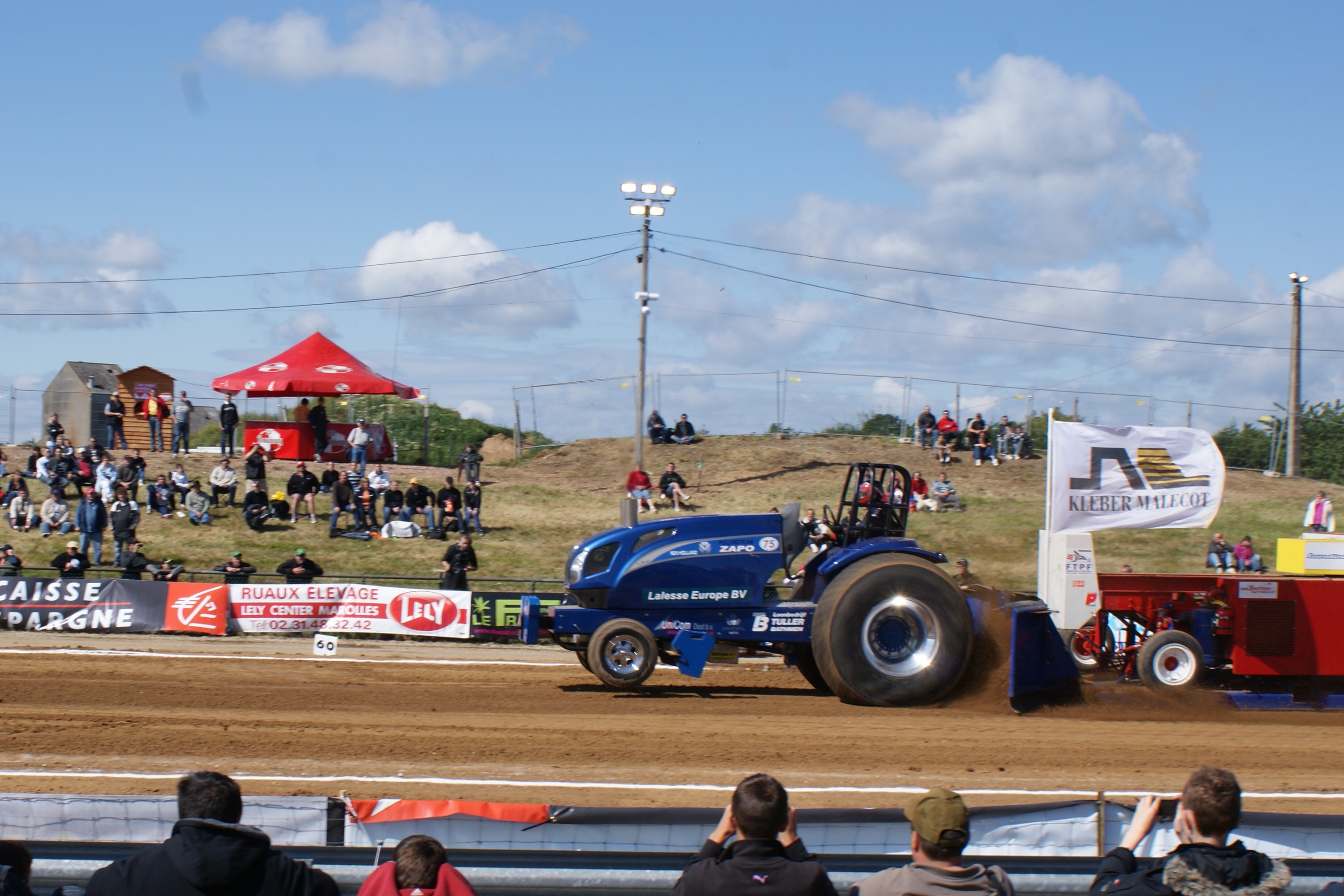 Fonds d'cran Sports - Loisirs Tracteur Pulling 