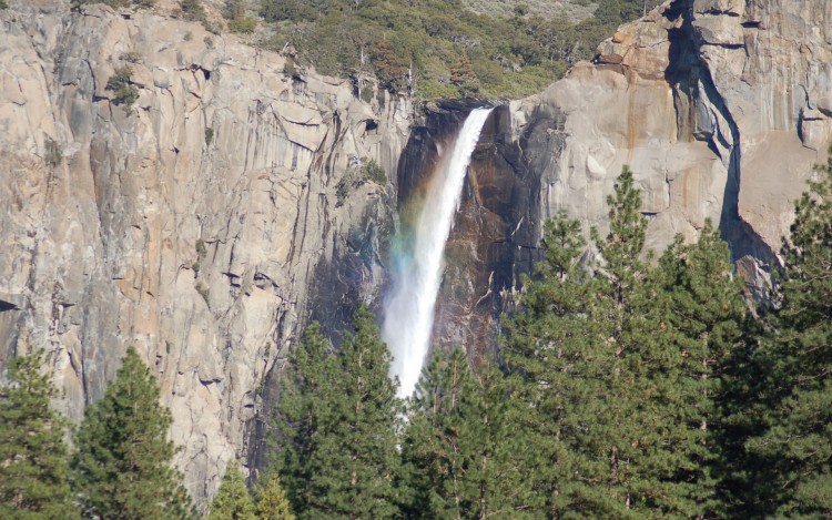 Fonds d'cran Nature Cascades - Chutes chute arc en ciel