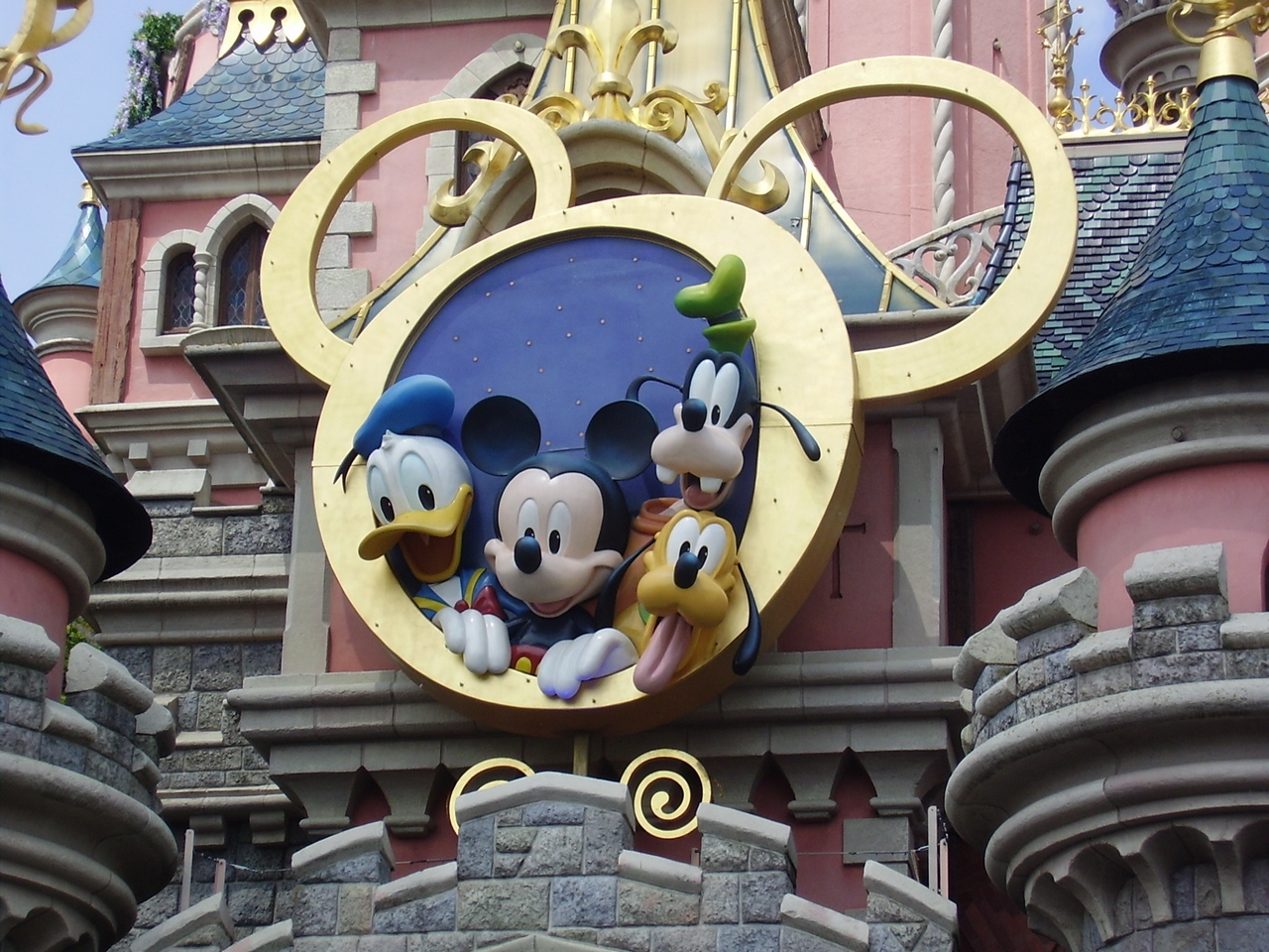 Wallpapers Constructions and architecture Amusement Parks > DisneyLand eurodisney Paris