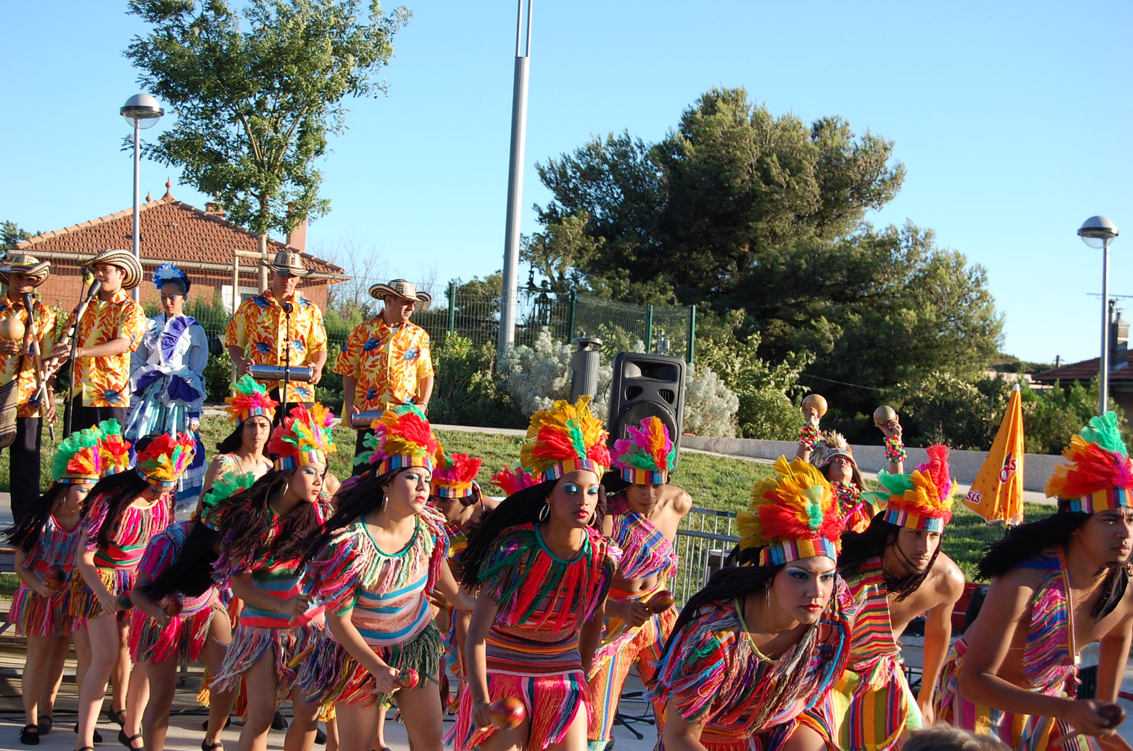 Fonds d'cran Hommes - Evnements Spectacles danses Colombiennes