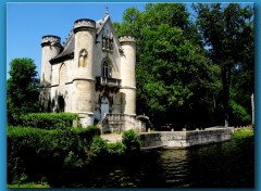 Wallpapers Constructions and architecture Etangs de Commelle, chateau de la Reine Blanche