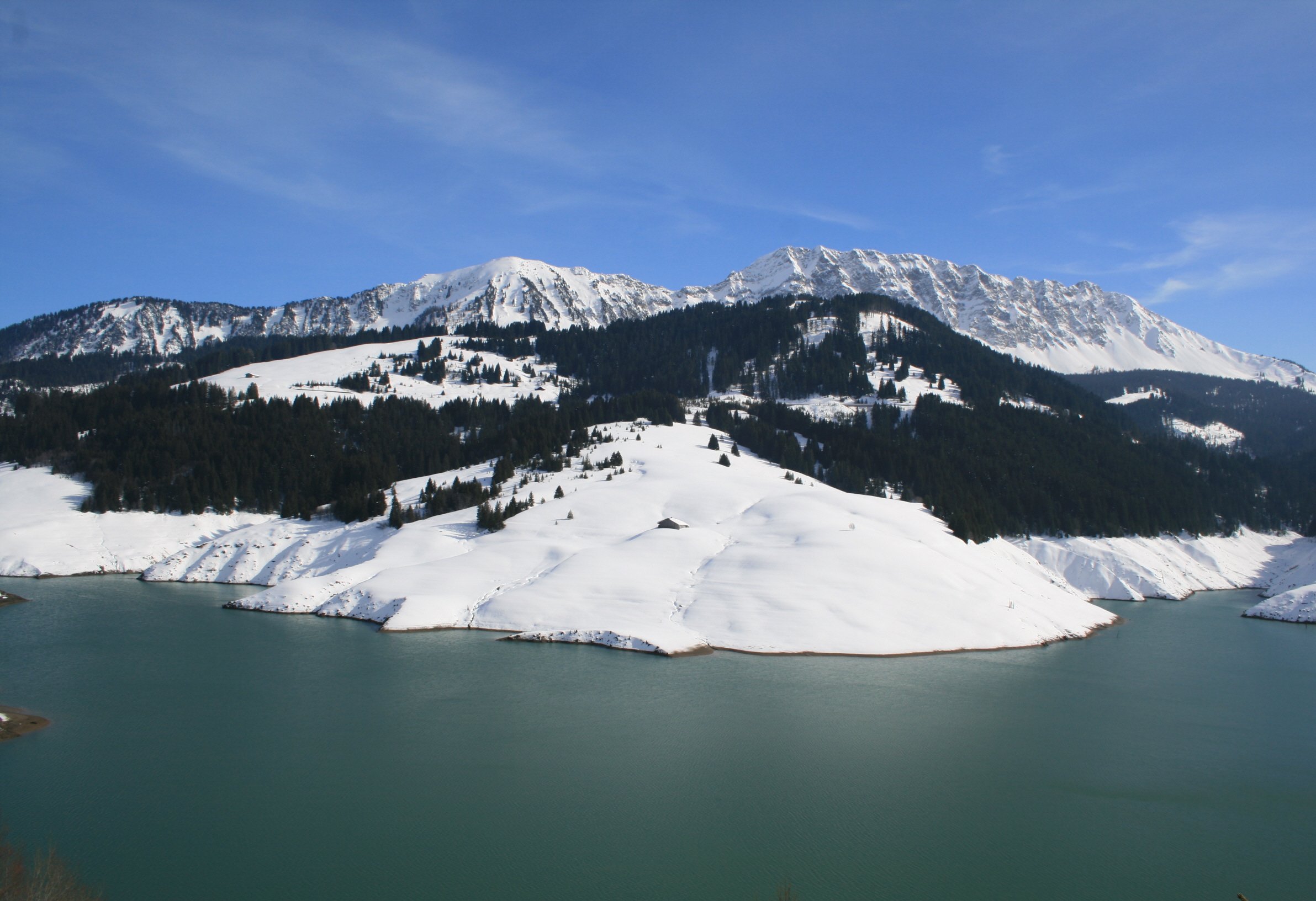 Wallpapers Nature Mountains Mont d'Or et lac de L'Hongrin (Suisse)