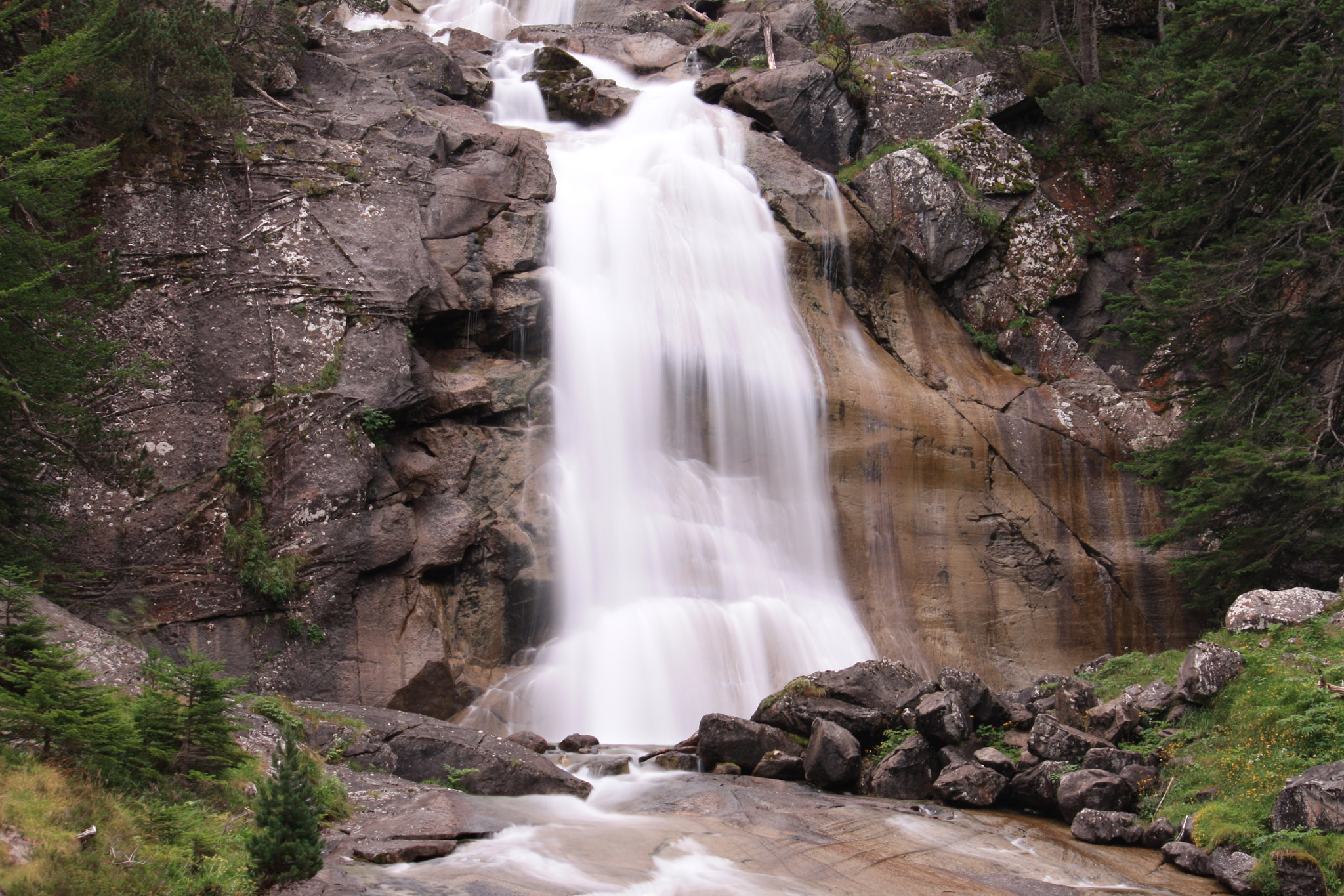 Fonds d'cran Nature Fleuves - Rivires - Torrents Pont d espagne