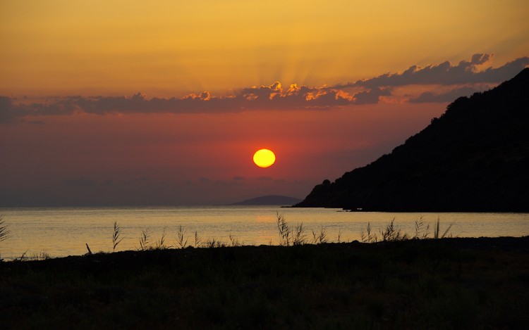 Fonds d'cran Nature Couchers et levers de Soleil Soleil