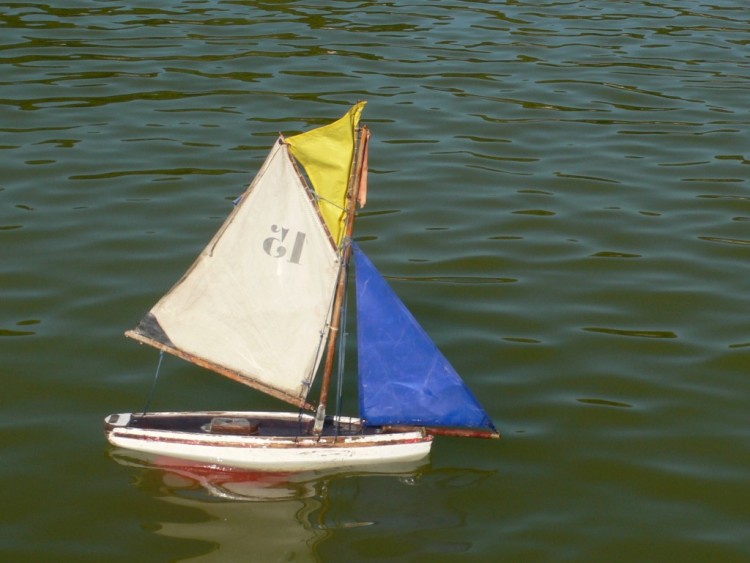 Fonds d'cran Bateaux Divers Il tait un petit navire