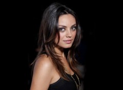 Fonds d'cran Clbrits Femme Mila Kunis 