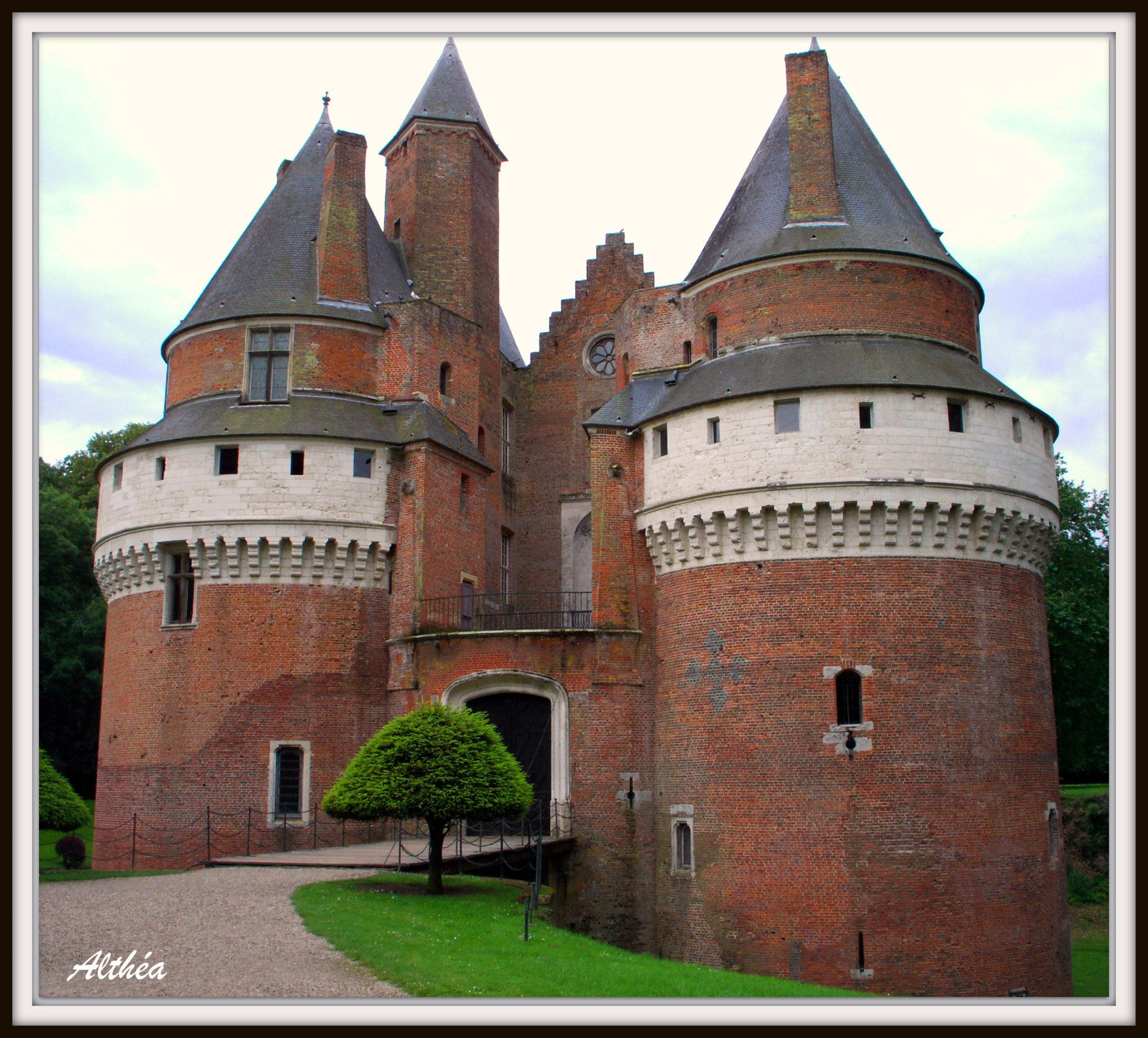 Wallpapers Constructions and architecture Castles - Palace chateau de rambures dans la somme ( 80 )