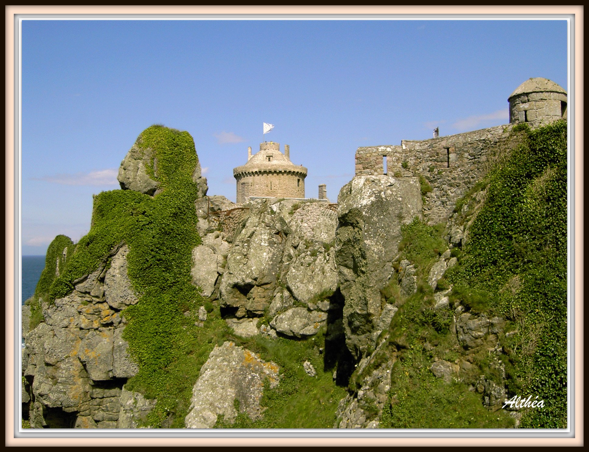 Fonds d'cran Constructions et architecture Chteaux - Palais fort la latte ( ctes d'armor )