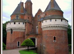 Fonds d'cran Constructions et architecture chateau de rambures dans la somme ( 80 )