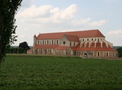 Fonds d'cran Constructions et architecture Abbaye de Pontigny dans l'Yonne