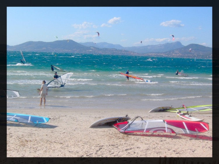 Fonds d'cran Voyages : Europe France > Provence-Alpes-Cte d'Azur Plage de l'Almanarre