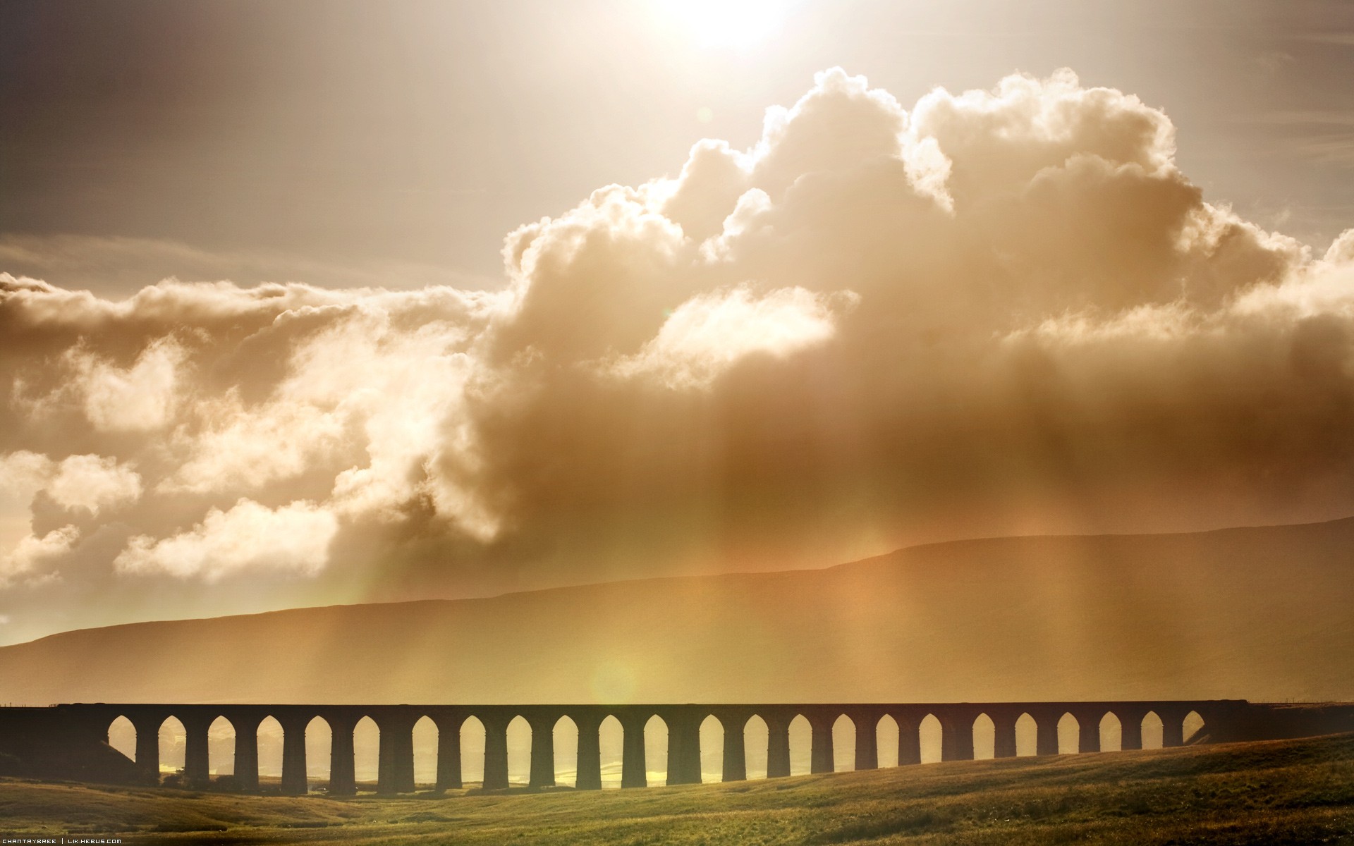 Wallpapers Constructions and architecture Bridges - Aqueduct Rayons d'anges