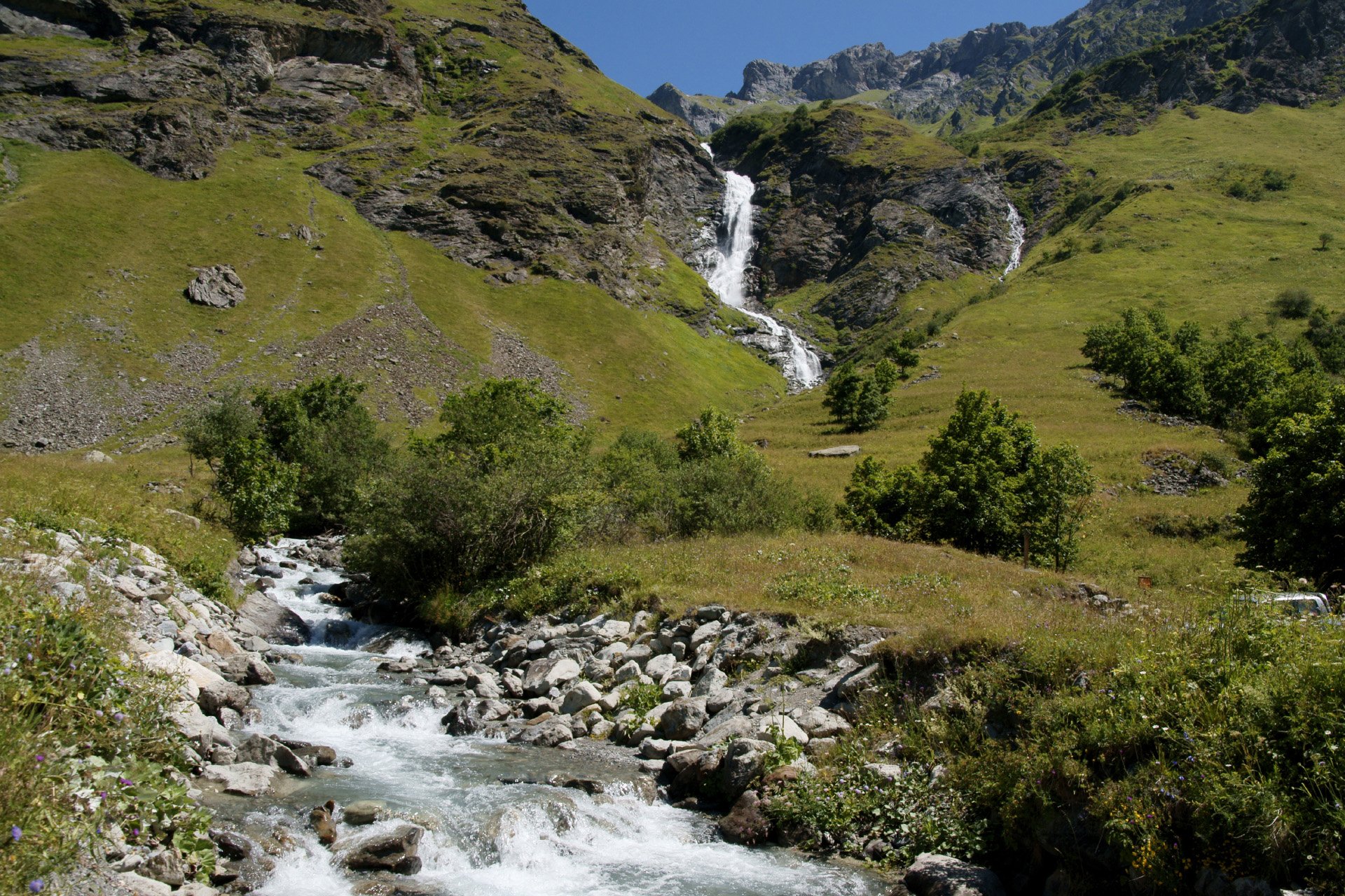 Wallpapers Nature Mountains Cascade du Py