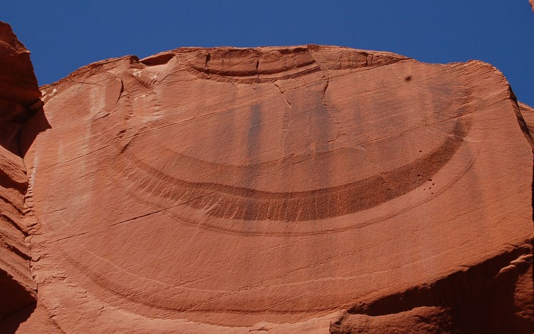 Fonds d'cran Nature Canyons Mystre de la roche