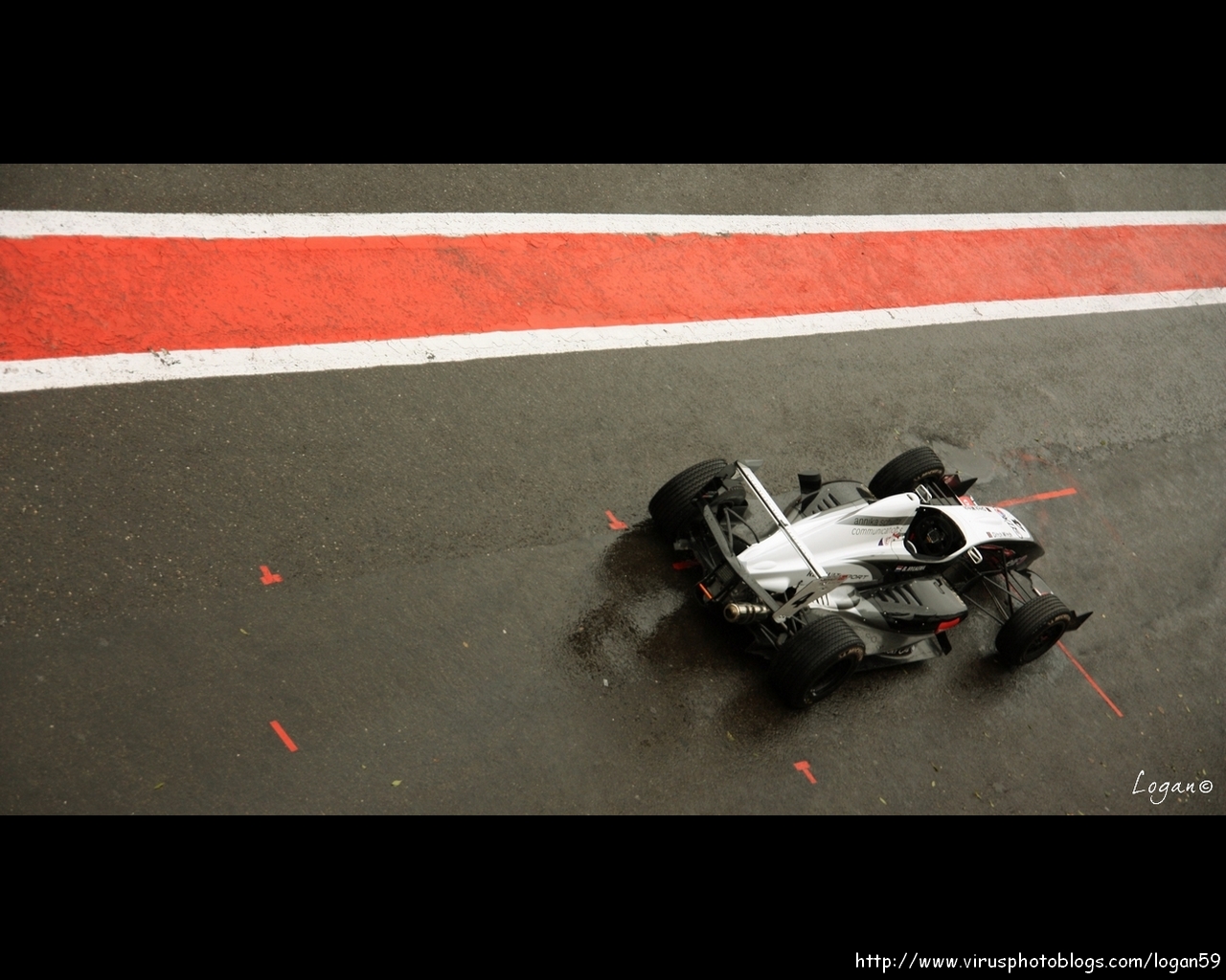 Wallpapers Cars Formules 1 Hors-jeu