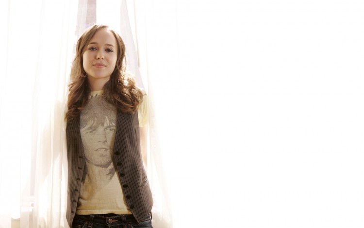 Wallpapers Celebrities Women Ellen Page Ellen Page 