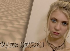 Fonds d'cran Clbrits Femme Taylor Momsen  