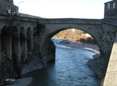 Fonds d'cran Voyages : Europe Le pont Romain (Vaison la Romaine)