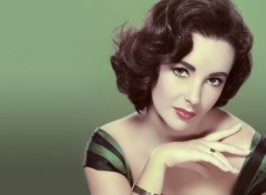 Fonds d'cran Clbrits Femme Elizabeth Taylor