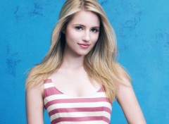 Fonds d'cran Clbrits Femme Dianna Agron 