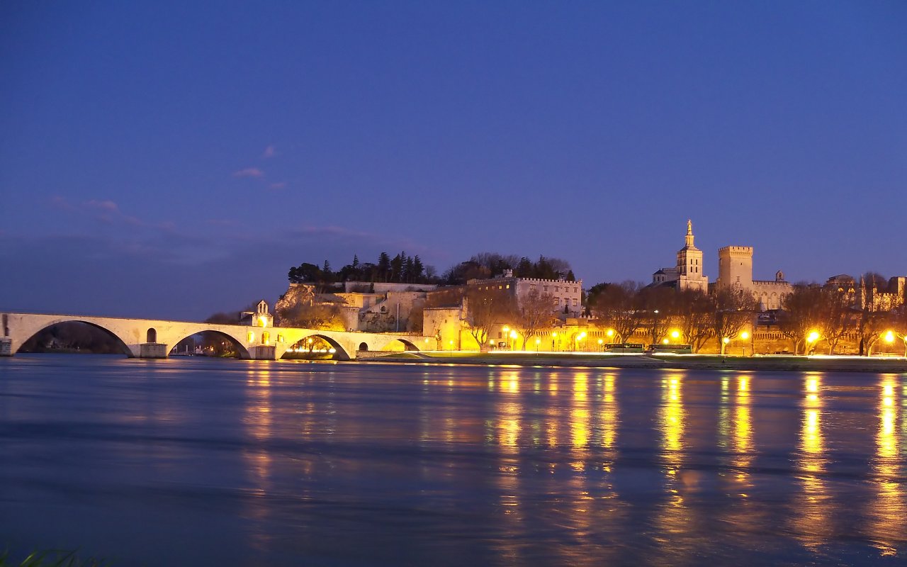 Wallpapers Trips : Europ France > Provence-Alpes-Cte d'Azur Avignon (84) 