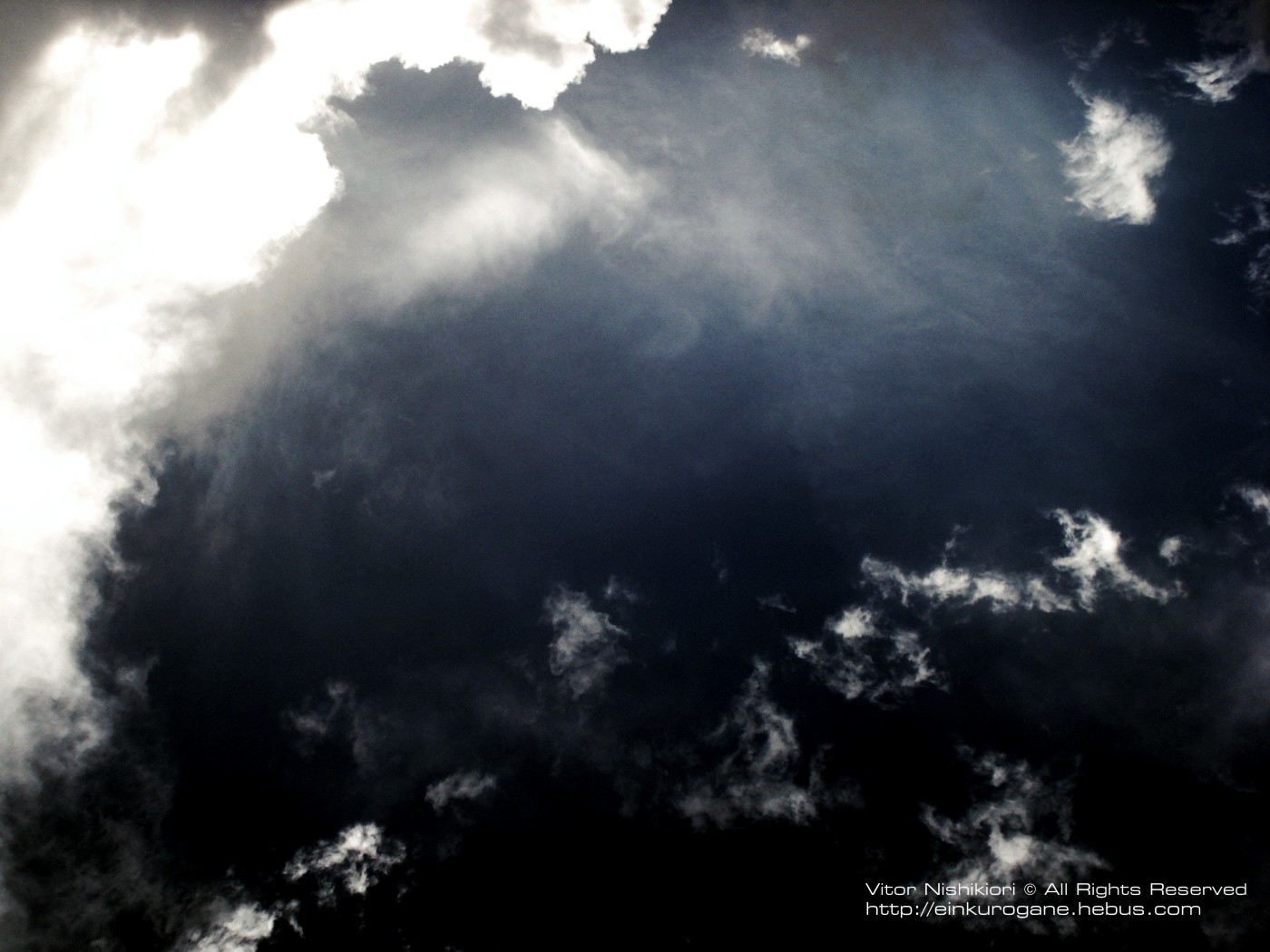 Fonds d'cran Nature Ciel - Nuages Smoking a cloud