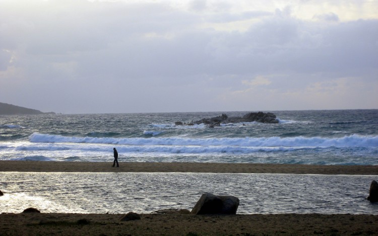 Fonds d'cran Nature Mers - Ocans - Plages PROPRIANO NOV 2008 promenade entre mer et rivire