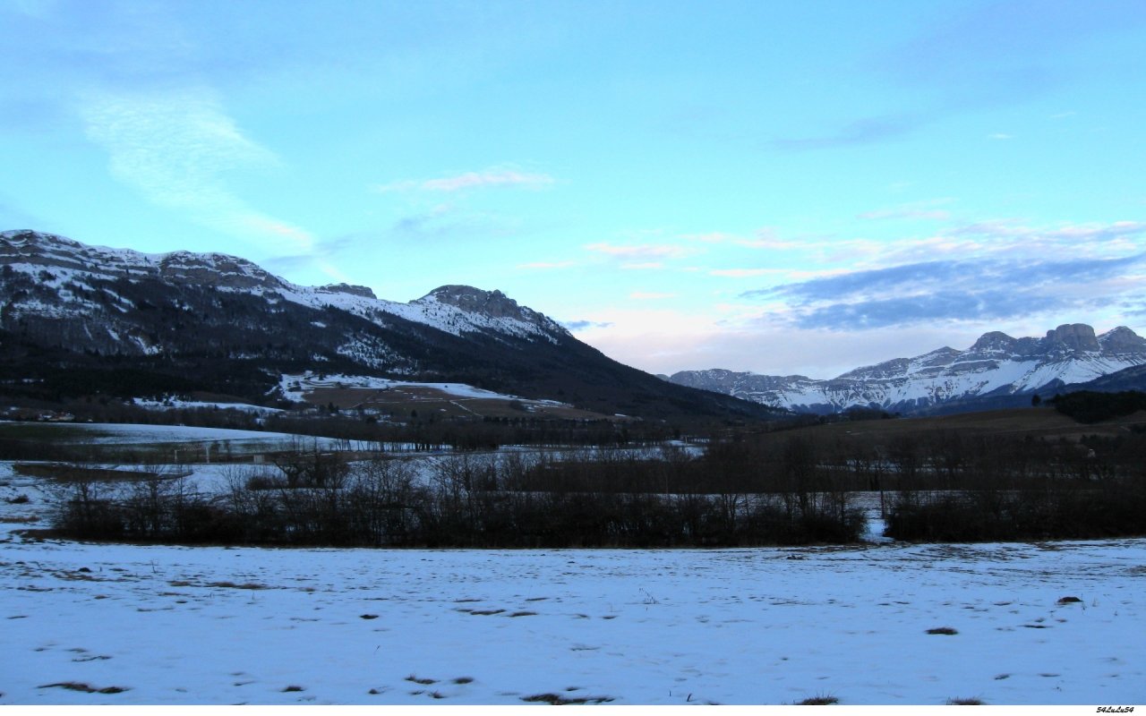 Fonds d'cran Nature Montagnes photo paysage montagne l' hiver avec neige